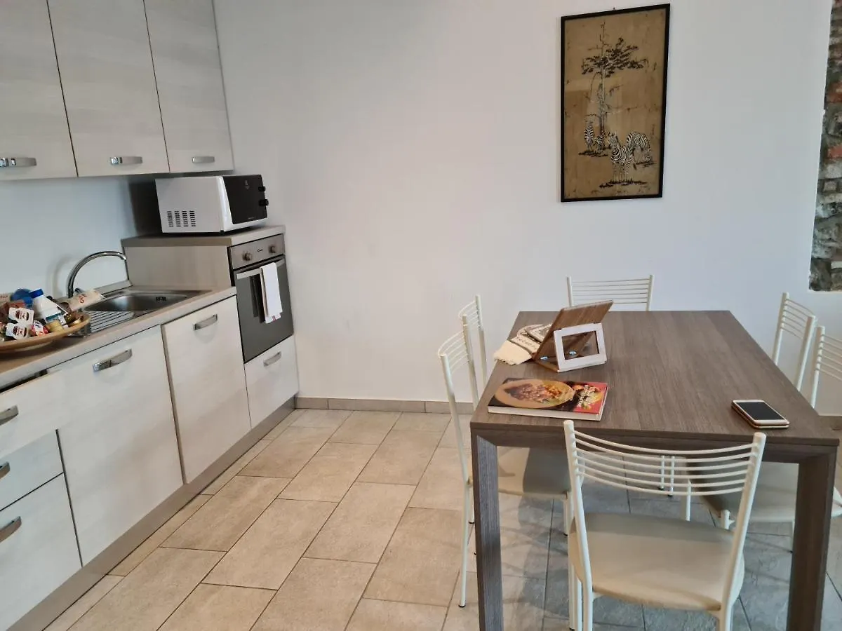 Romantic Dream On The Lake Apartment Lezzeno Italy