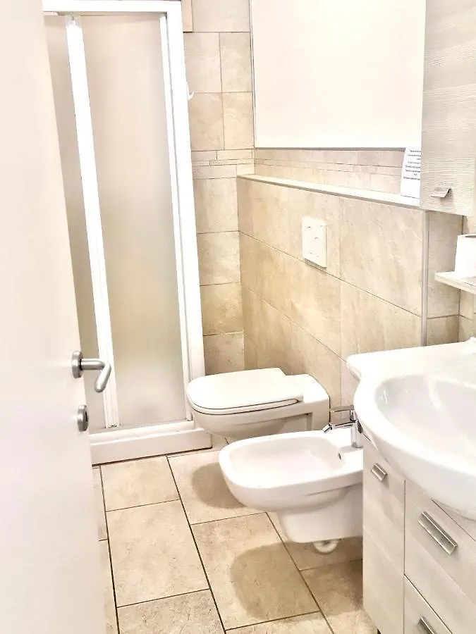Romantic Dream On The Lake Apartment Lezzeno Italy